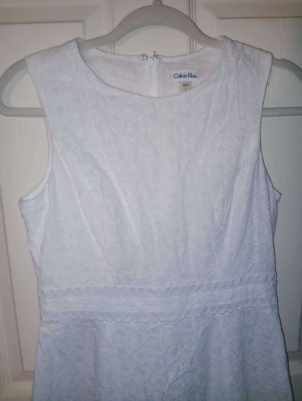 Calvin Klein White Sleeveless Lace Fit-and-Flare Dress - Picture 4 of 6